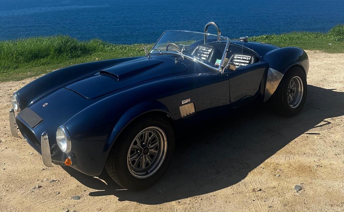 goodtimers-Shelby-AC-Cobra-1972