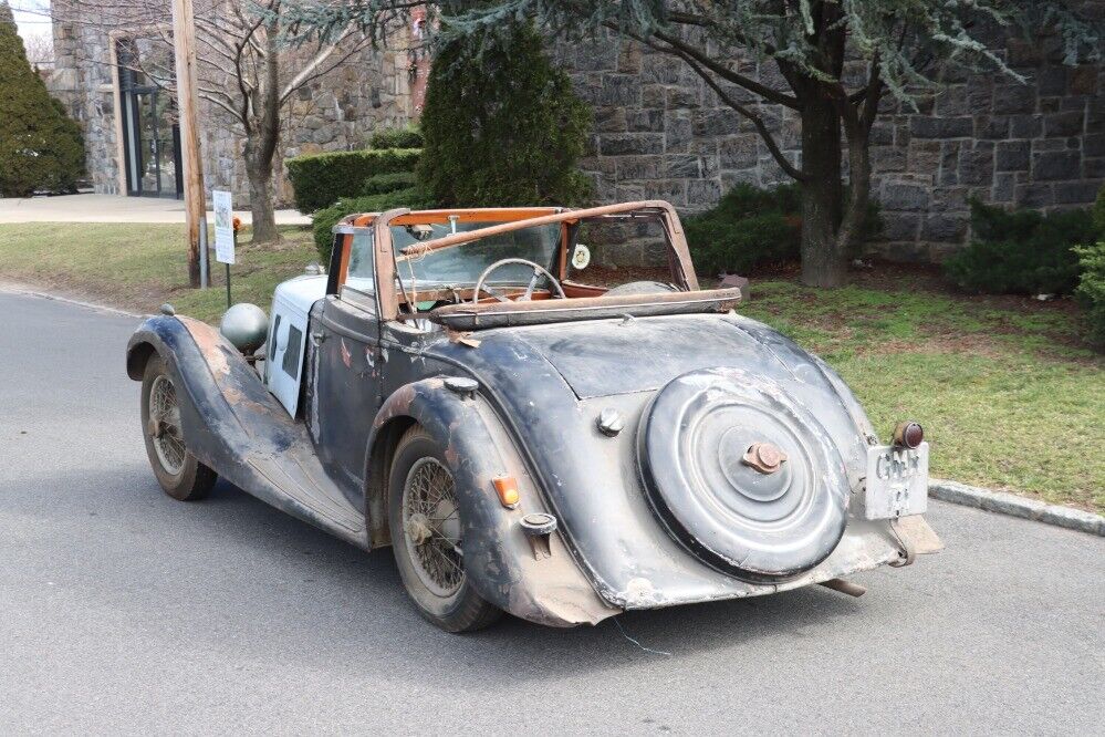 Aston-Martin-2-litre-Drophead-Coupe-1938-3