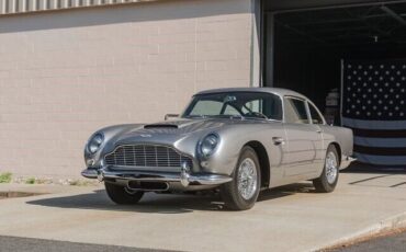 Aston-Martin-DB5-1965-4