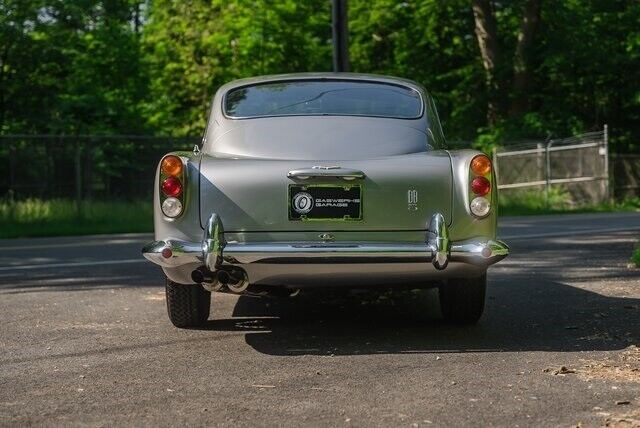 Aston-Martin-DB5-1965-6