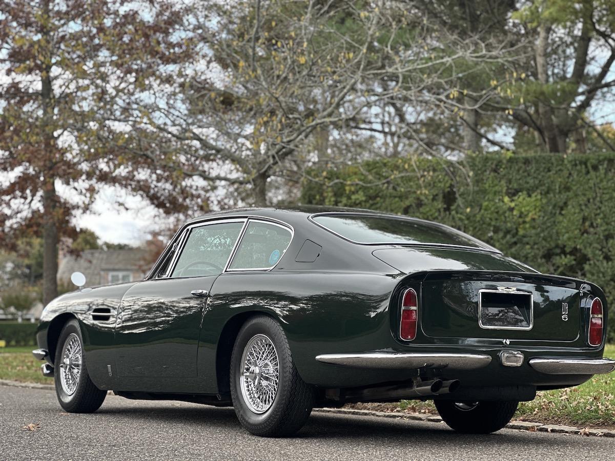 Aston-Martin-DB6-Coupe-1966-31