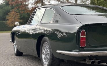 Aston-Martin-DB6-Coupe-1966-35