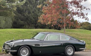 Aston-Martin-DB6-Coupe-1966-38