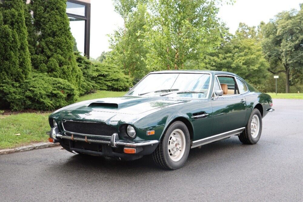 Aston-Martin-V8-Series-3-1976-1