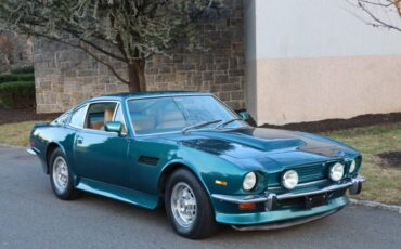 Aston Martin V8 Series III  1976