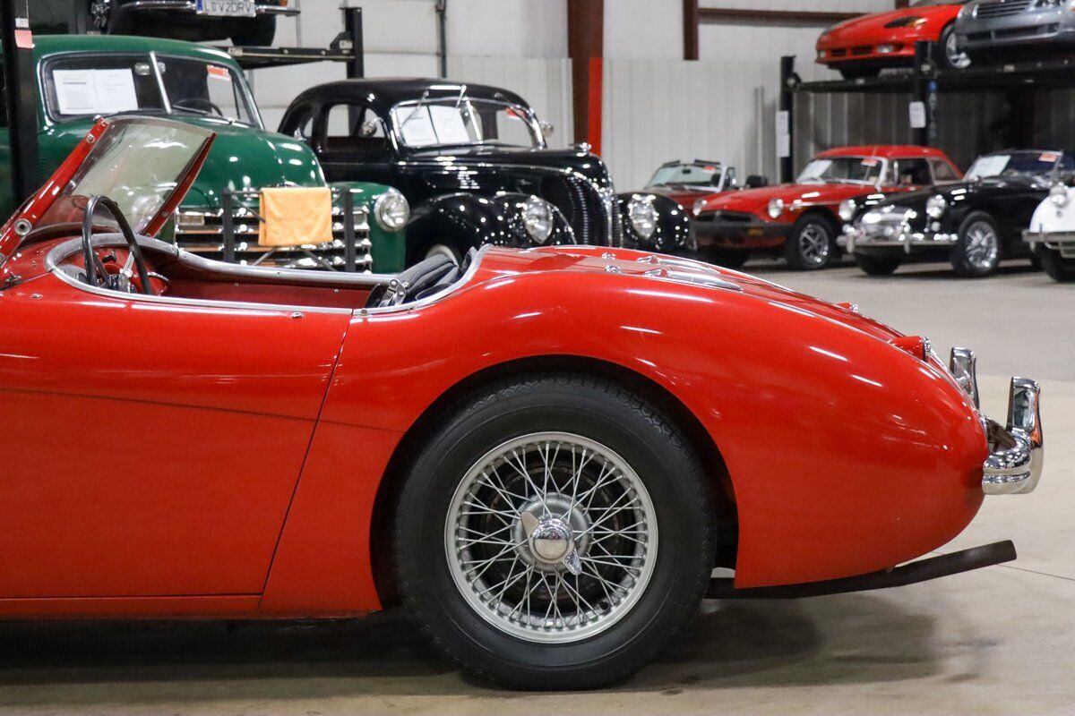 Austin-Healey-100-4-Coupe-1956-4