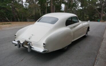 Bentley-R-Type-1953-4