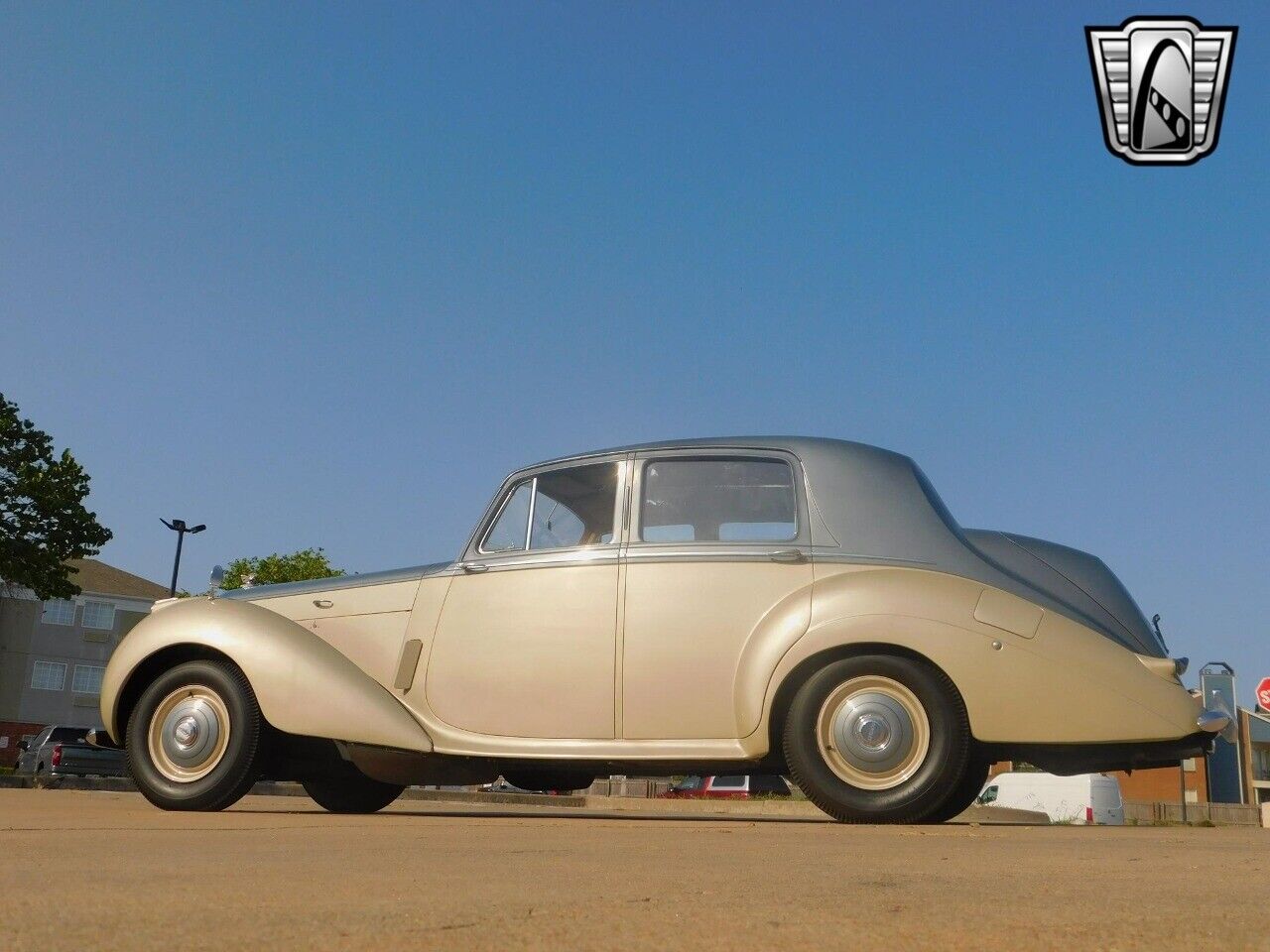 Bentley-R-Type-Berline-1954-5