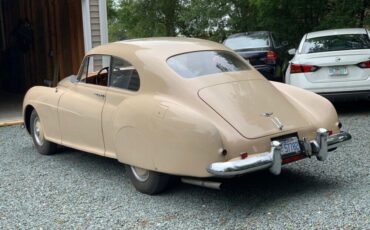 Bentley-R-Type-Continental-1952-3