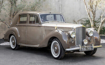 Bentley R-Type Saloon  1954