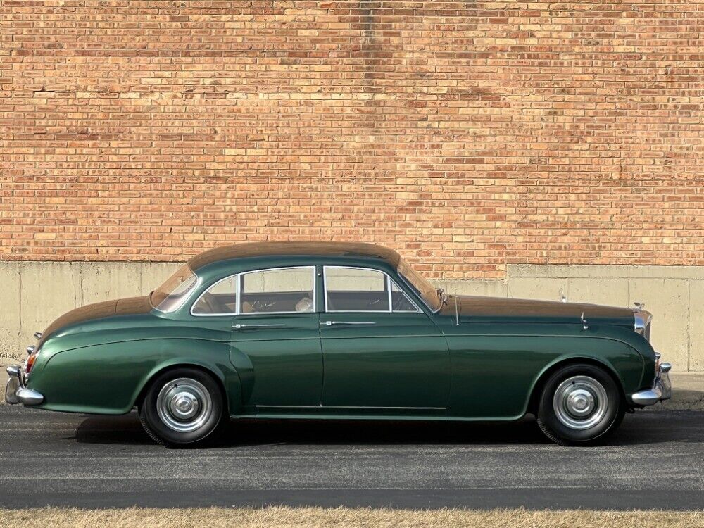 Bentley-S3-Continental-Saloon-1963-2