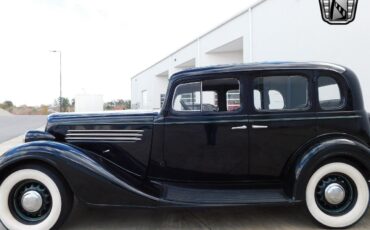 Buick-40-Club-Sedan-Berline-1935-6