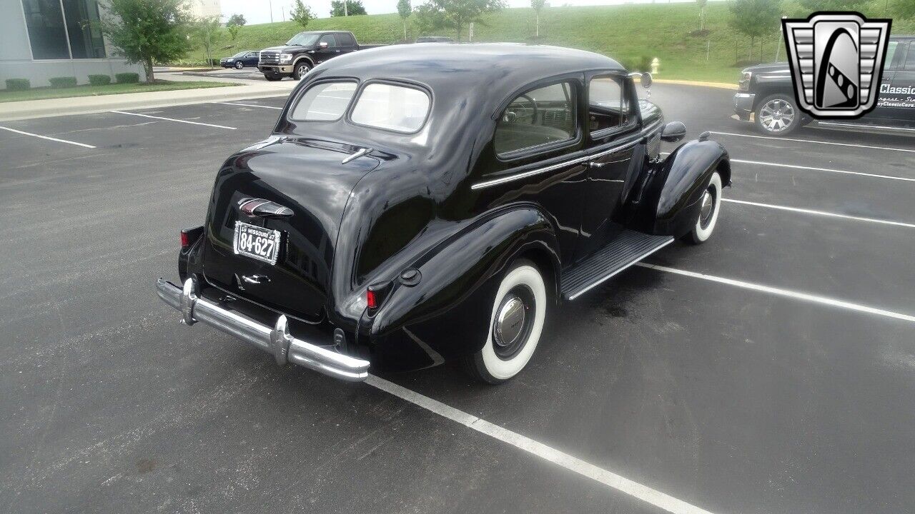 Buick-Century-1937-7