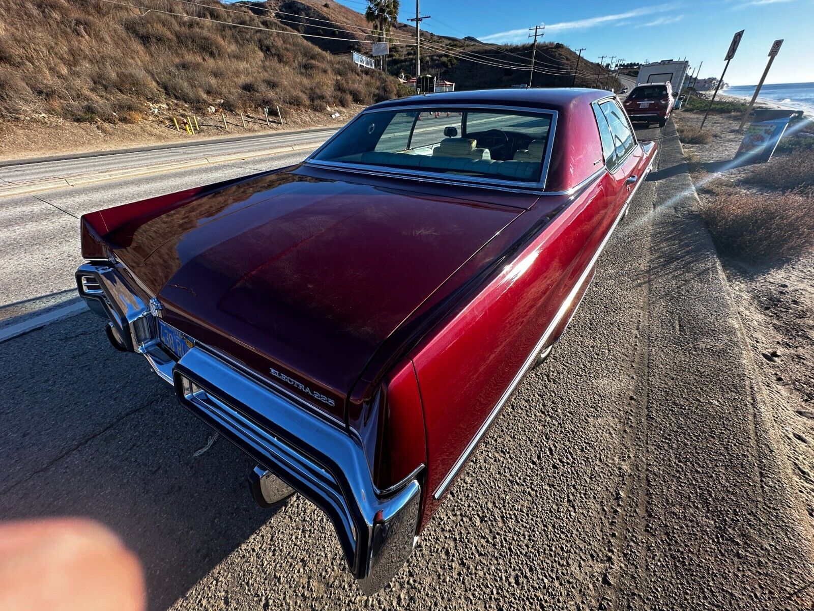 Buick-Electra-1973-4