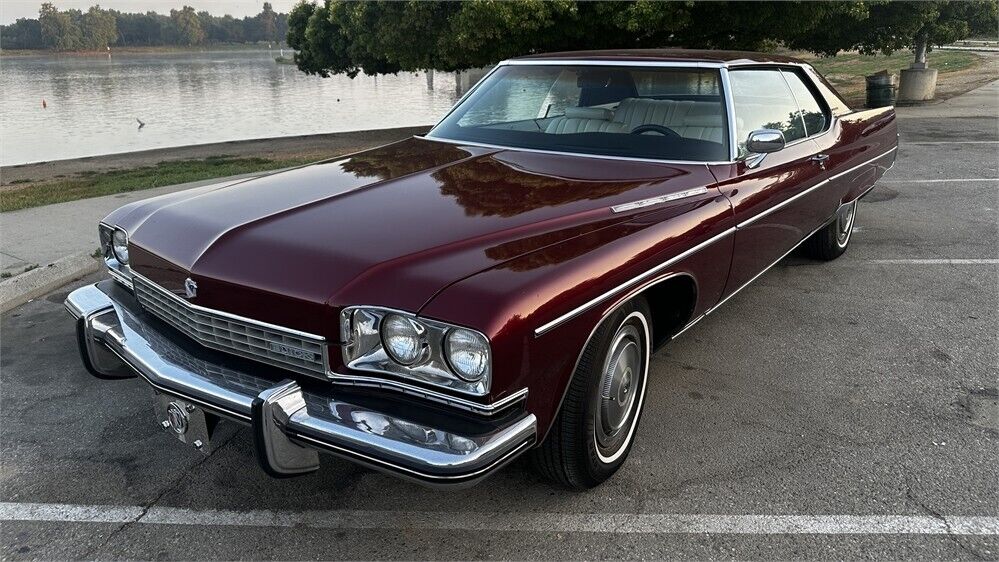 Buick Electra  year1}