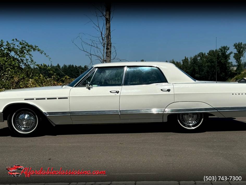 Buick-Electra-225-1965-1