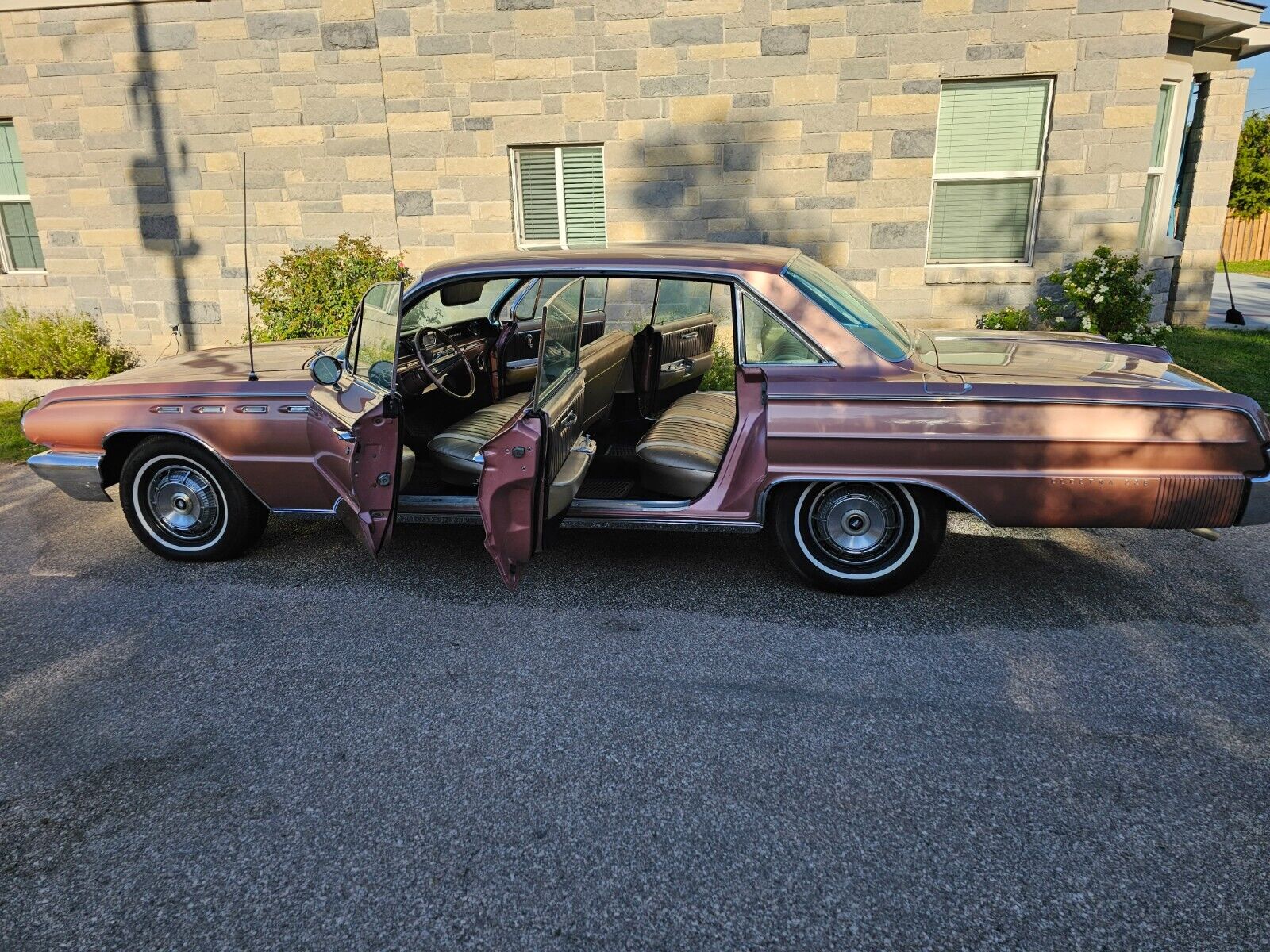 Buick-Electra-Berline-1962-3