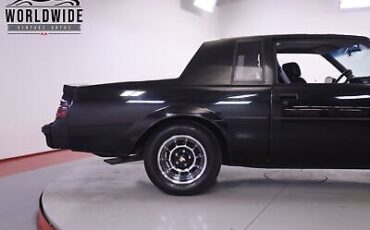 Buick-Grand-National-1987-8