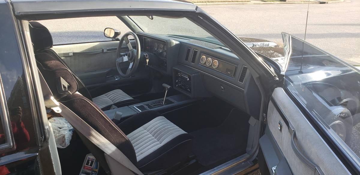 Buick-Grand-national-1987-6