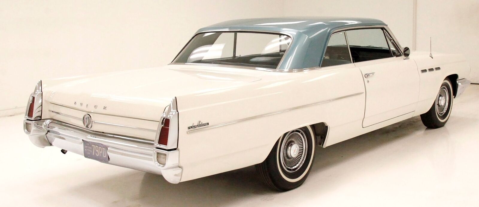 Buick-LeSabre-1963-4