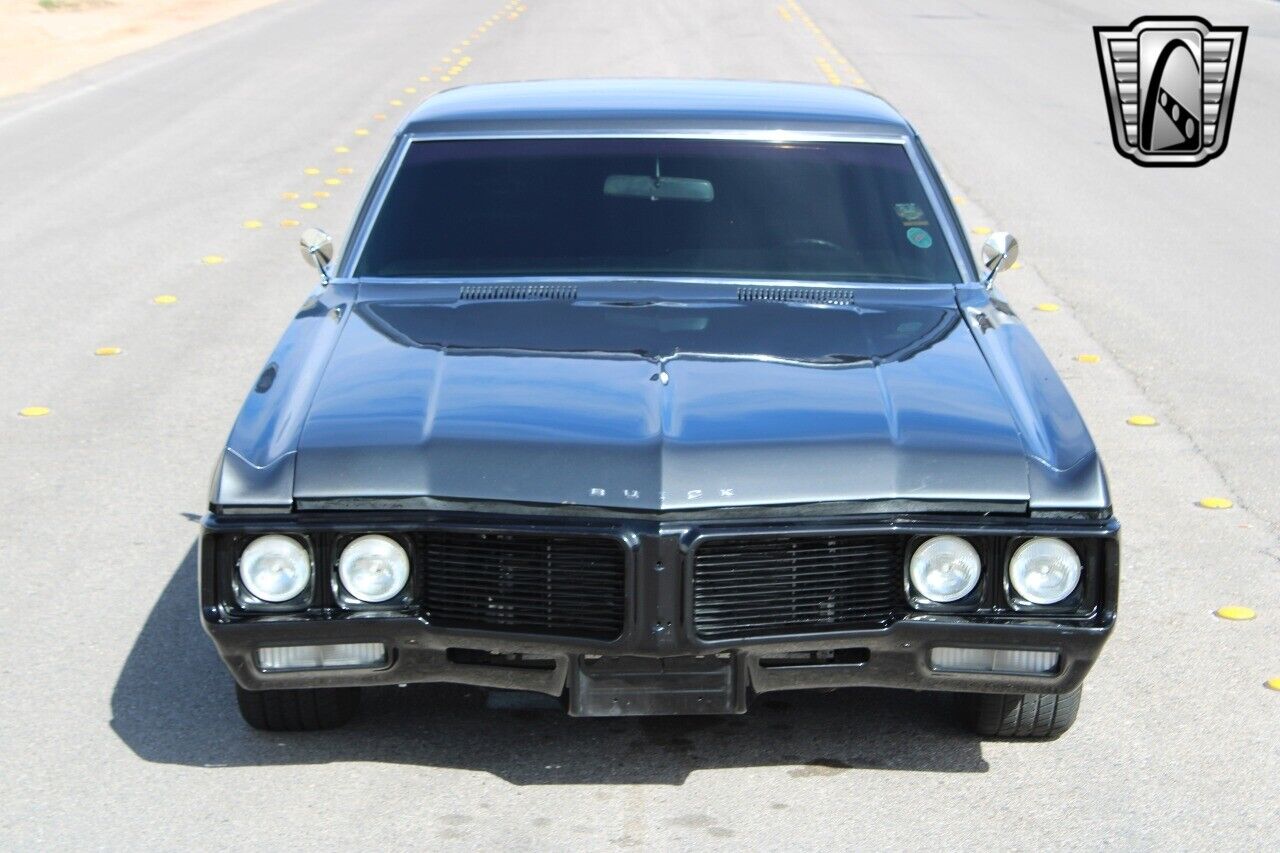 Buick-LeSabre-1970-4