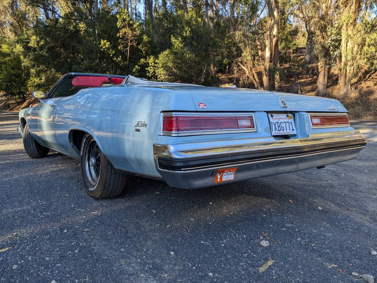 Buick-Lesabre-1975-4