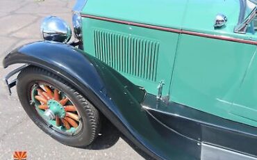 Buick-Model-24-DeLuxe-Sport-Roadster-Cabriolet-1928-20