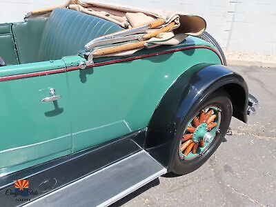 Buick-Model-24-DeLuxe-Sport-Roadster-Cabriolet-1928-21