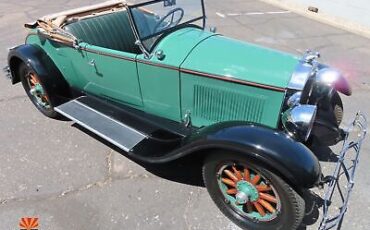 Buick-Model-24-DeLuxe-Sport-Roadster-Cabriolet-1928-32