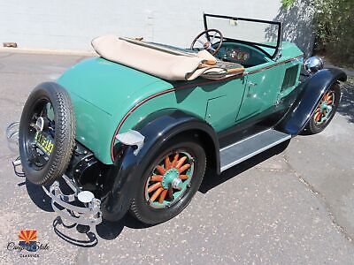 Buick-Model-24-DeLuxe-Sport-Roadster-Cabriolet-1928-34