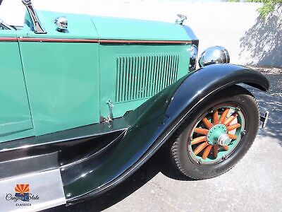 Buick-Model-24-DeLuxe-Sport-Roadster-Cabriolet-1928-38