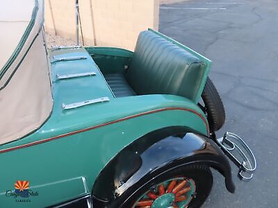 Buick-Model-24-DeLuxe-Sport-Roadster-Cabriolet-1928-4