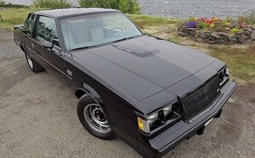 Buick-Regal-grand-national-turbo-1987