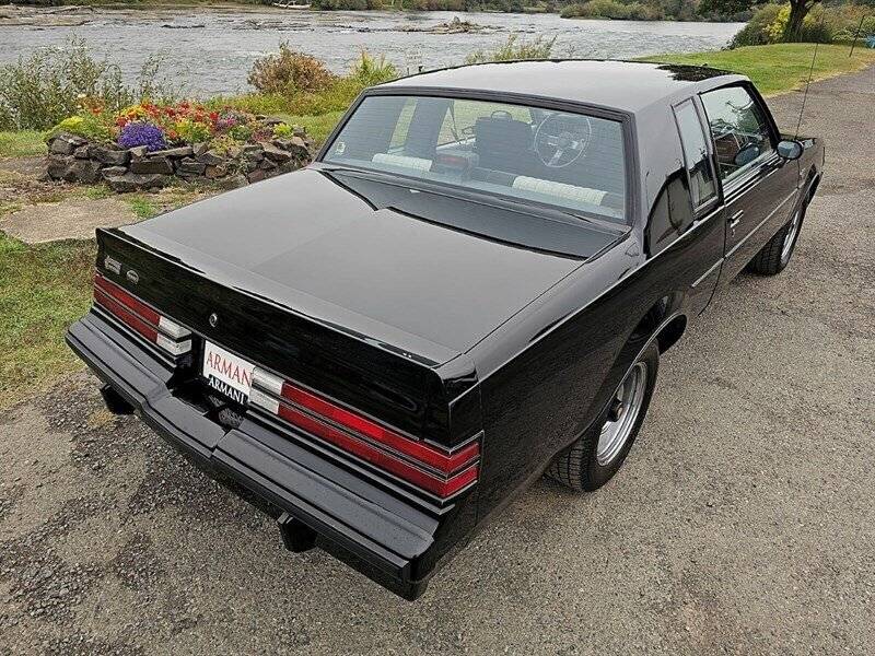 Buick-Regal-grand-national-turbo-1987-4