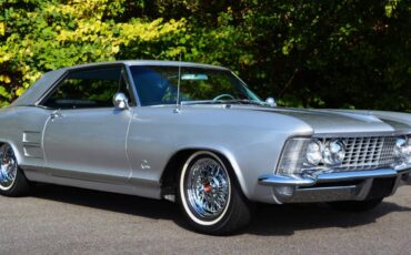 Buick-Riviera-1964