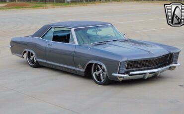 Buick-Riviera-1965-9