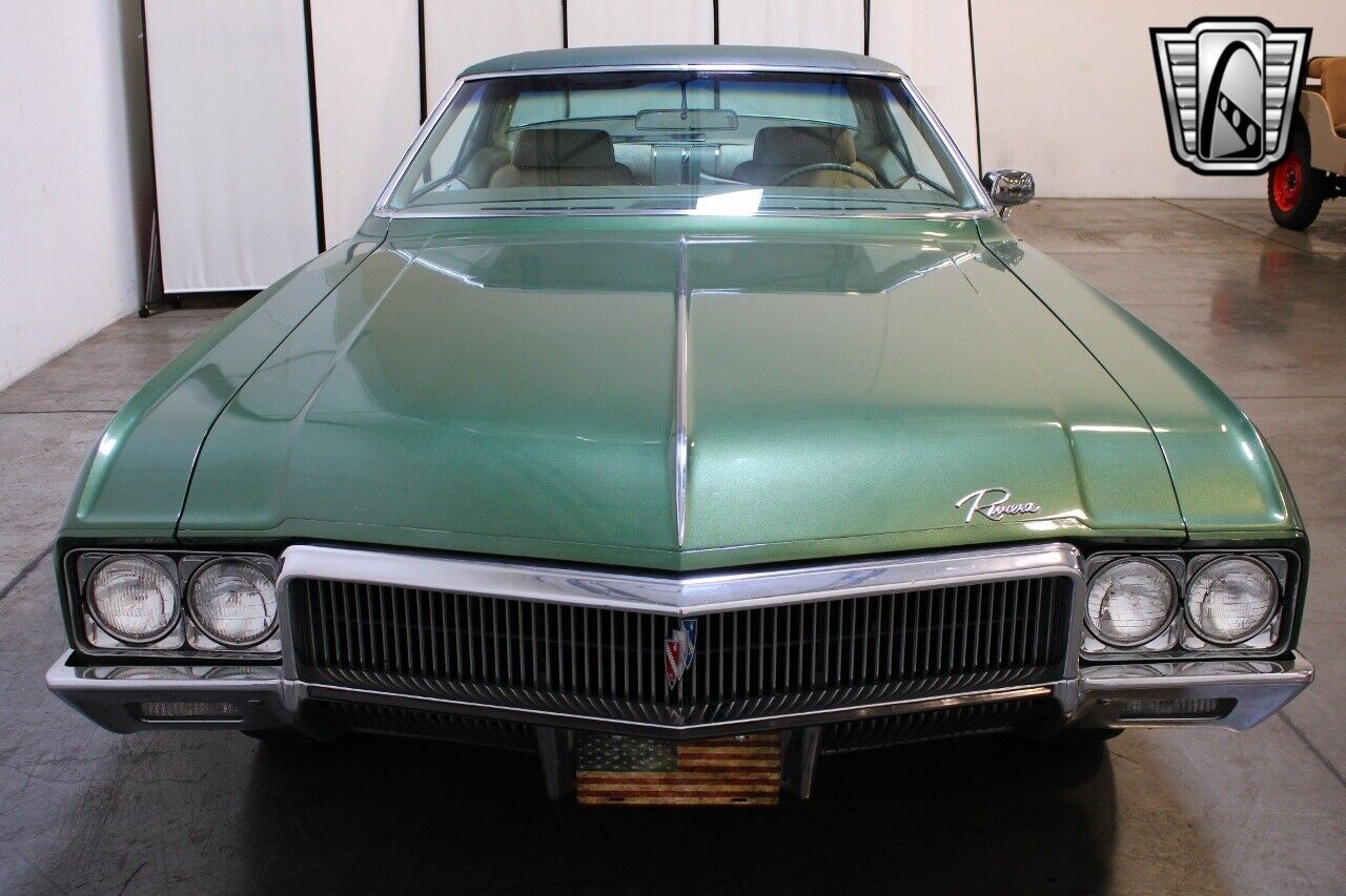 Buick-Riviera-1970-6