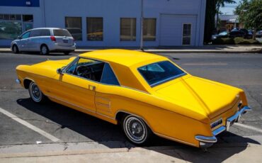 Buick-Riviera-Coupe-1964-1