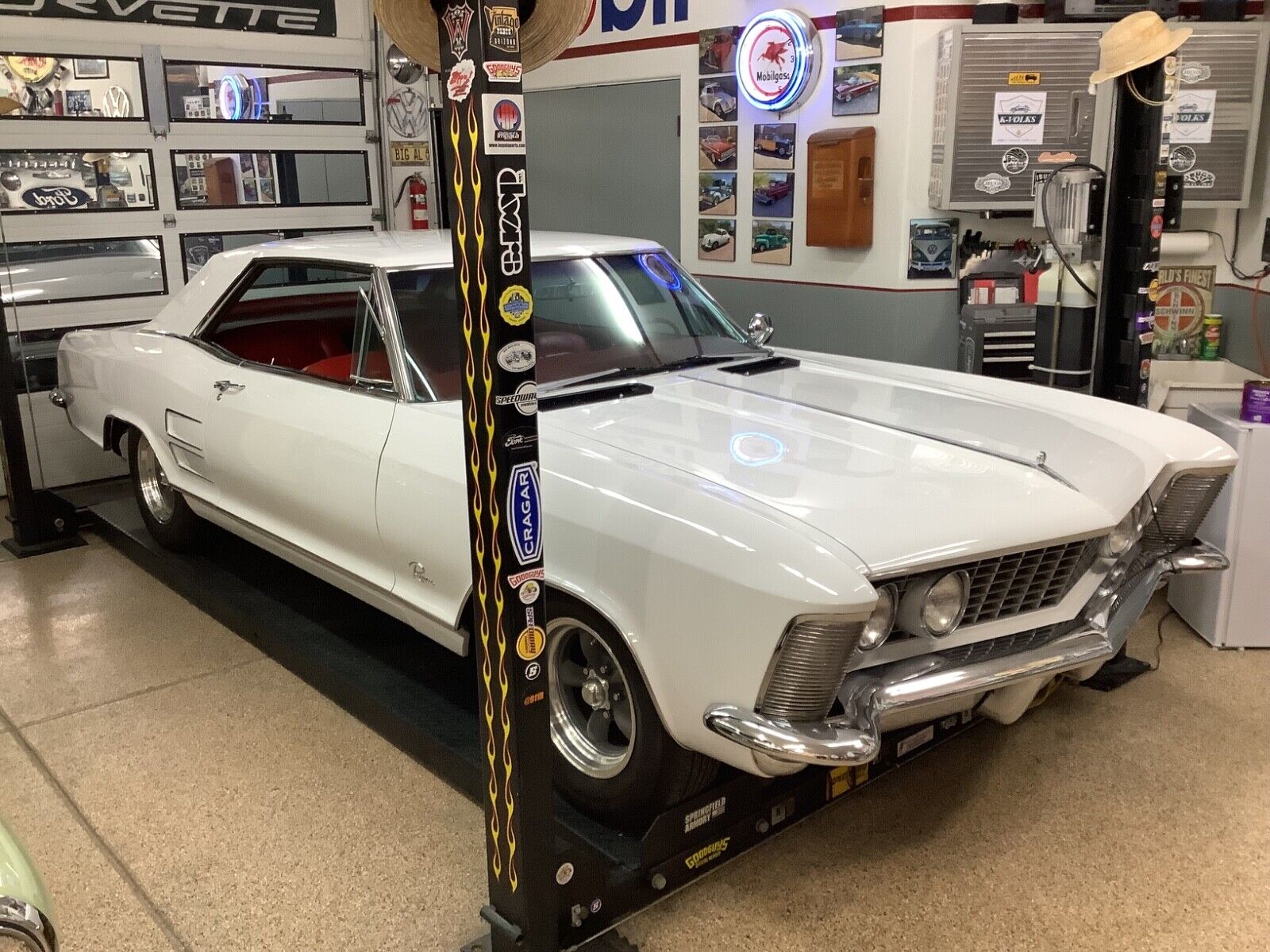 Buick Riviera Coupe 1964 à vendre