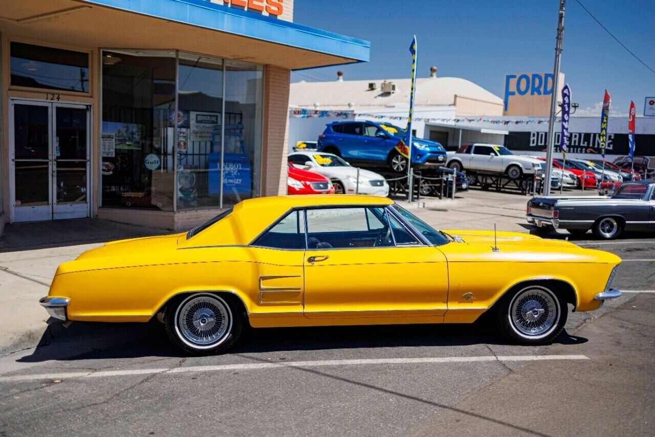 Buick-Riviera-Coupe-1964-7