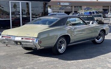 Buick-Riviera-Coupe-1969-4