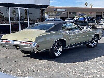 Buick-Riviera-Coupe-1969-4