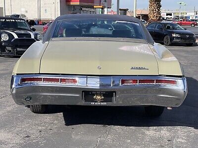 Buick-Riviera-Coupe-1969-5