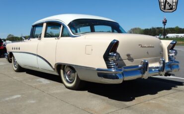 Buick-Roadmaster-1955-5