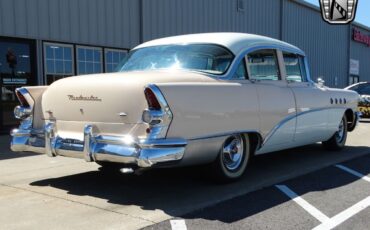 Buick-Roadmaster-1955-7