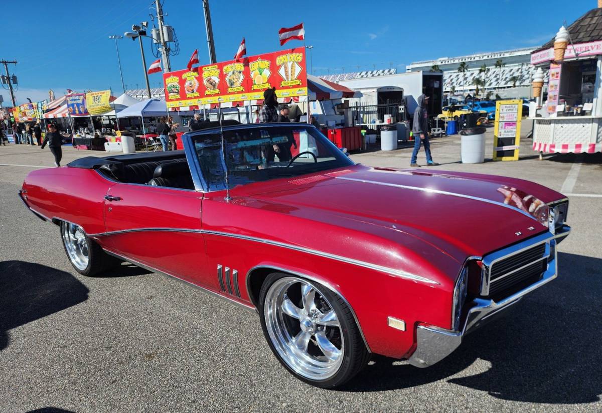 Buick-Skylark-custom-convertible-1969-10