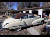 Cadillac-4-door-sedan-1947-4