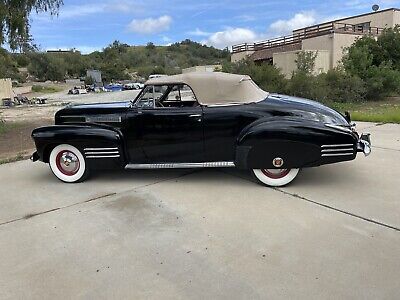 Cadillac-62-Convertible-Cabriolet-1941-3