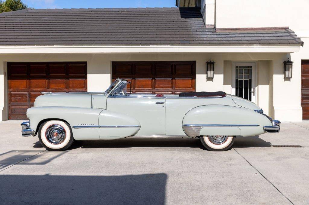 Cadillac-62-series-1947-2