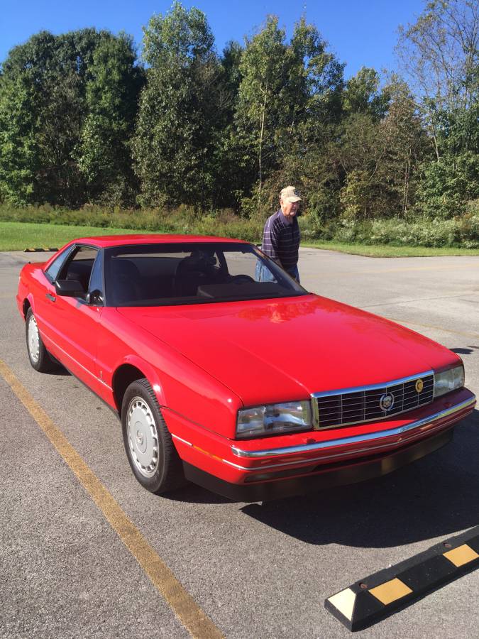 Cadillac-Allante-1991-2